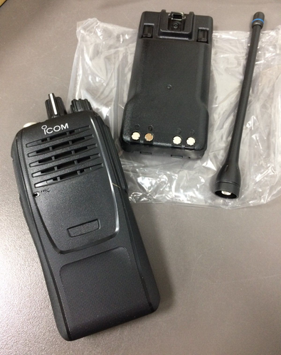 NEW IN BOX, IC-F2100D, UHF 450-512 MHz, 16 CH, 5W, Analog & Digital, Programmed - Picture 3 of 9