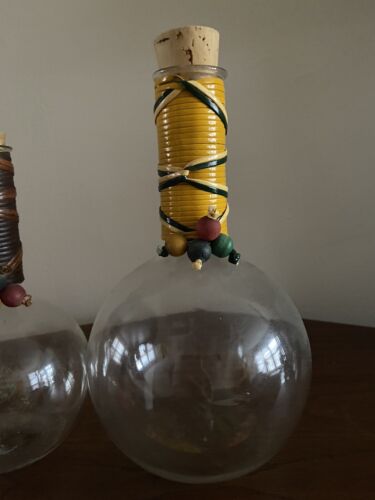 Set Of 2 Pyrex VINTAGE WINE BOTTLE Retro WRAPED CORK TOP Decanter Glass Rare - Picture 9 of 10