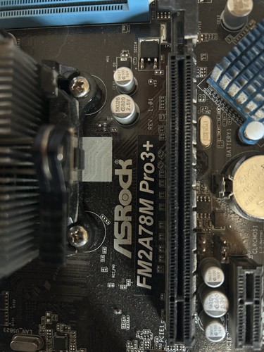 ASROCK FM2A78MPro3+ motherboard with AMD Athios X4 FM2 processor and VULCAN 8GB - Picture 3 of 10