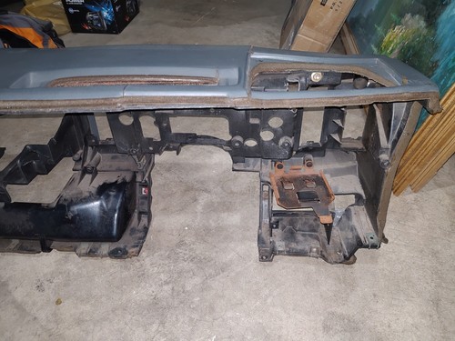 GM Chevy S10/Blazer GMC Sonoma/Jimmy Syclone/Typhoon Dash Charcoal 1986-93 - Picture 16 of 20