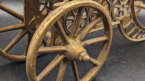VINTAGE BRASS DECORATIVE CANNON. Tabletop paperweight. - Picture 3 of 16