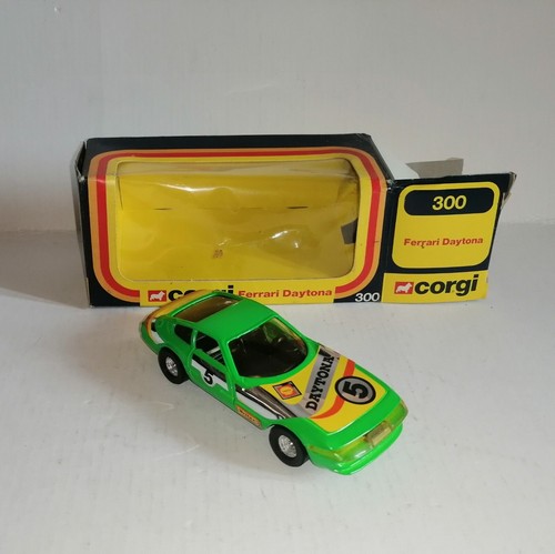 FERRARI DAYTONA REF.300 CORGI 1/36 OBSOLETO - Foto 3 di 5