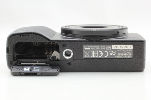 [Almost Unused Box] Ricoh GR III 24.2MP APS-C Compact Digital Black Camera Japan - Picture 6 of 12