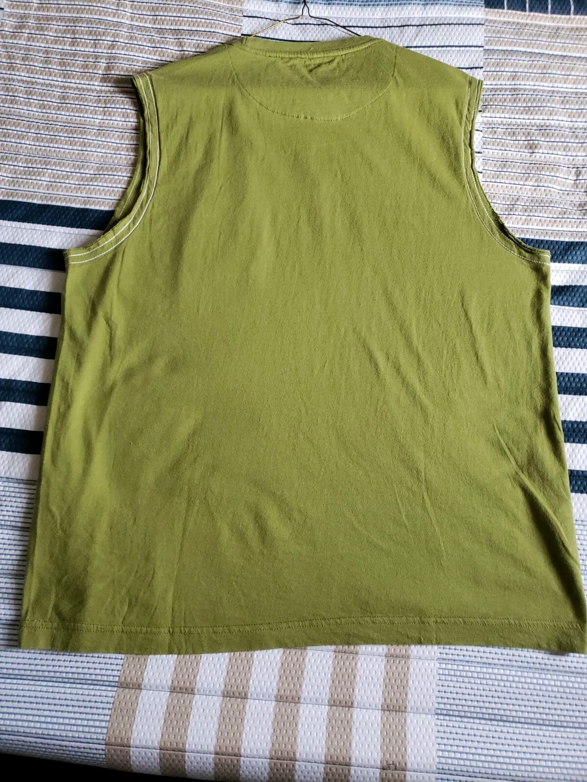 Picture 2 of 8