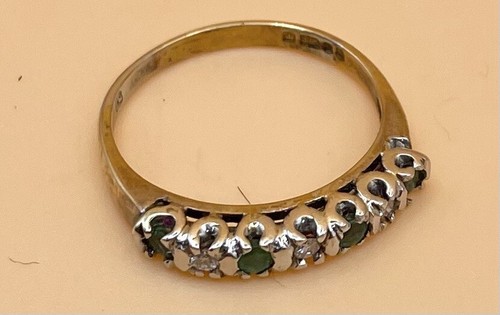 9ct Gold 7 stone Emerald & Diamond Half Eternity Ring Vintage Quality Hallmarked - Picture 9 of 11