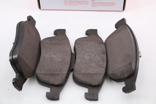 Kit pastiglie freno Brembo P 68 050, freno a disco - Foto 7 di 8