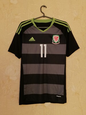 Wales national 2015 - 2016 away football shirt jersey Adidas #11 BALE size S
