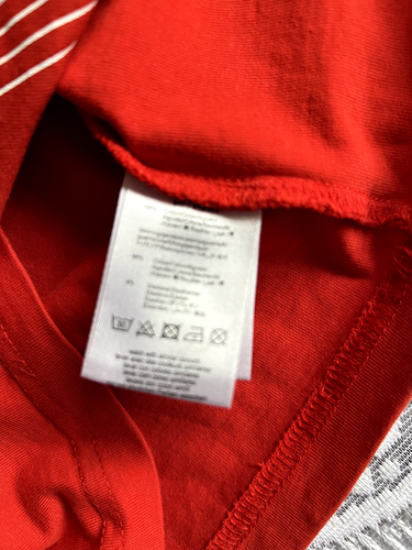 Hugo Boss T -shirt size 10 years 138cm - Picture 5 of 5