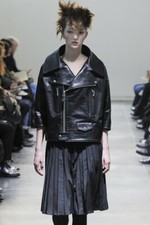 JUNYA WATANABE COMME DES GARCONS F/W 2011 RUNWAY Navy Pleated Unfinished Skirt M