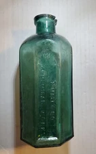 TEAL RUMFORD CHEMICAL WORKS 8 SIDED ANTIQUE EARLY BOTTLE Read Description 