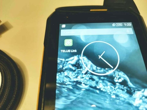 ORIGINALLY TELUS UNLOCKED SONIM XP7 XP7700 ANDROID RUGGED CELL PHONE BELL ROGERS - Picture 2 of 10