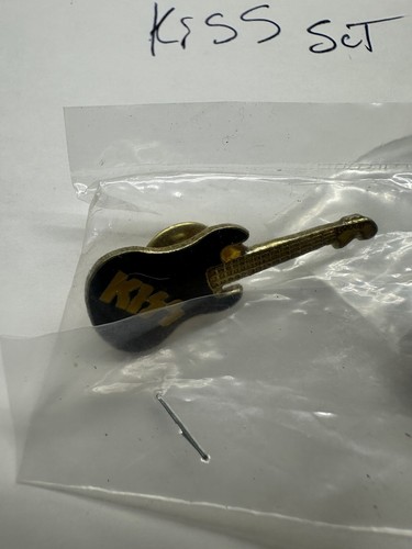 Kiss Lot of 2 80s HEAVY METAL enamel pin jacket hat button Rock - Picture 2 of 4