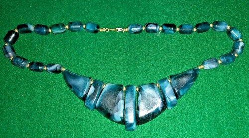 VINTAGE STATEMENT 1970/80s Bib/Collar Blue Mottled Bead Necklace RETRO Stunning. - Picture 10 of 12