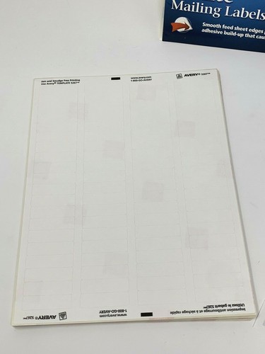 Hewlett Packard C7020A Broszura 8-1/2 x 11 błyszczący papier + etykiety wysyłkowe Avery - Zdjęcie 10 z 11