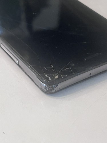 Huawei P8Lite ALE-L04 Smartphone - Black - Picture 3 of 10