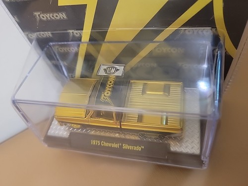 M2 Machines TOYCON 1975 Chevrolet Silverado Rare (Chase Limited 1000 Pieces) - Picture 11 of 11
