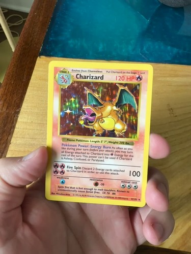 Charizard 004/102 Base Set (Shadowless) Holo - Video 1 of 1