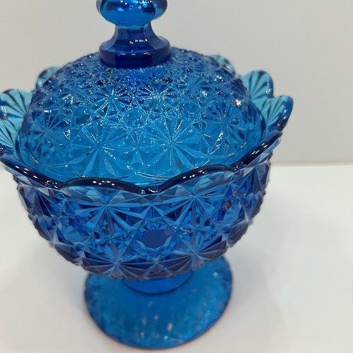 Fenton Daisy & Button Vibrant Cobalt Blue Compote Covered Candy Dish - Picture 3 of 12