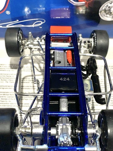 1:24 ACTION 2005 KASEY KAHNE/VALVOLINE #9 COLOR CHROME MIDGET CAR EXTREME. - Picture 7 of 9