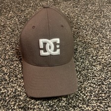 DC Shoes Flex Fit Hat Cap Mens Fitted S-M Brown Vintage