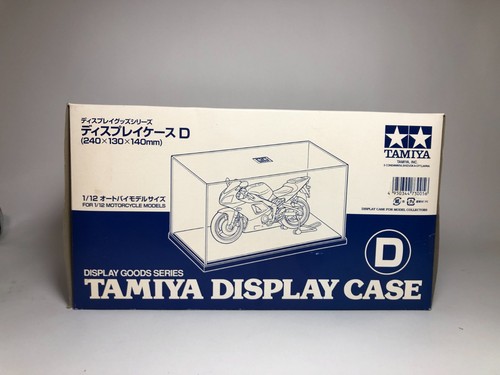 TAMIYA DISPLAY CASE FOR 1/12 MOTORCYCLE MODELS (240 x 130 x 140mm) - Picture 1 of 17