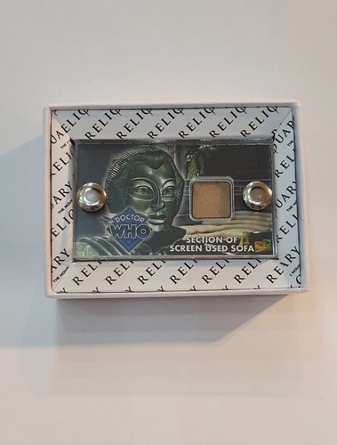 TV Prop mini display Doctor Who Robots Screen used sofa section with COA - Picture 1 of 4