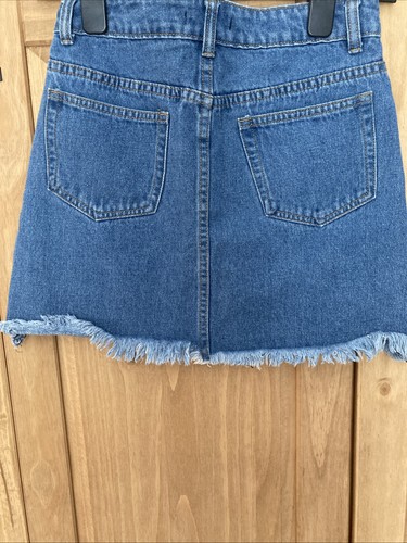 Denim Skirt Size 6 - Picture 3 of 3