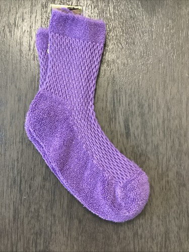 Vintage Youth Especially Fine Hosiery 80% Orlon Socks - Picture 3 of 3