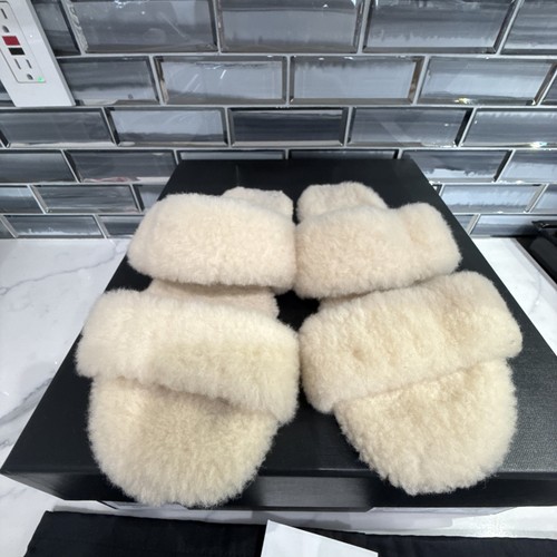 Saint Laurent Hausschuhe Elfenbein Lammfell Bleach Größe 38 gebraucht - Bild 4 von 15