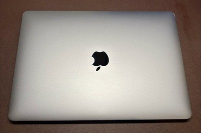 Apple MacBook Pro 13  (2017) Touch Bar