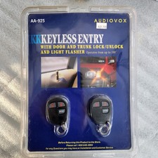 NOS Audiovox Keyless Entry AA-925. 2 Remotes, Module & Wiring. Model AVX01BT3CL3