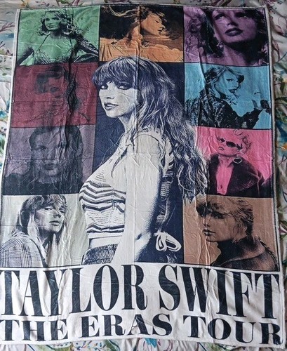 Taylor Swift The Eras Tour Ultra Soft & Warm Fleece Throw Blanket: 40” By 30” - Picture 3 of 3
