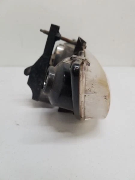 Passenger Right Headlight Sedan Fits 96-99 Saturn S Series OEM - Image 4 of 4