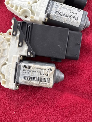 VW Golf 4 Fensterheber Motor 1C0959811 1C01959891 1C1959802 1C0959812 - Bild 2 von 10