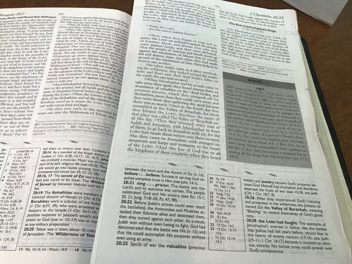 The Nelson Study Bible Nelson's Complete Study System NKJV 2885N Bonded Leather - Picture 4 of 5