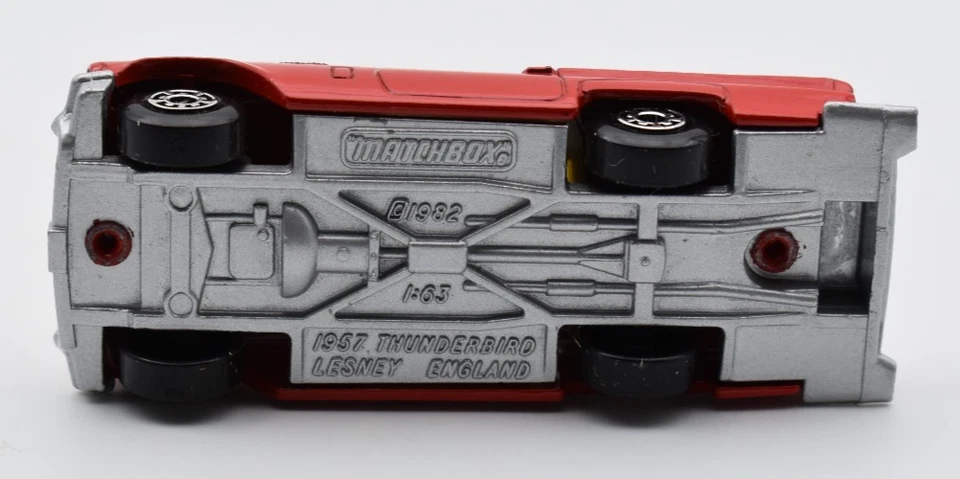 Matchbox Superfast MB42 Ford Thunderbird T Bird rosso. Lesney England - Immagine 4 di 4