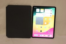 Apple iPad Pro 11-inch (4th Gen) M2 Chip256GB Space Gray with Magic Keyboard D2