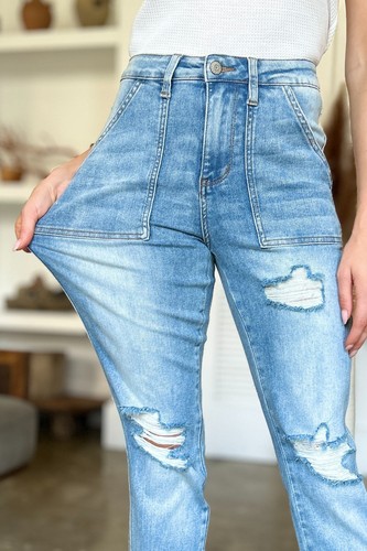 Judy Blue Full Size Distressed Straight Jeans with Patch Pockets - Picture 11 of 18