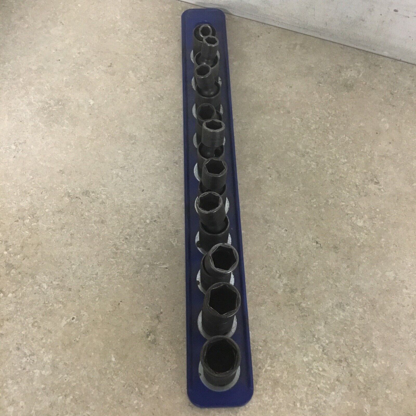Picture 5 of 5