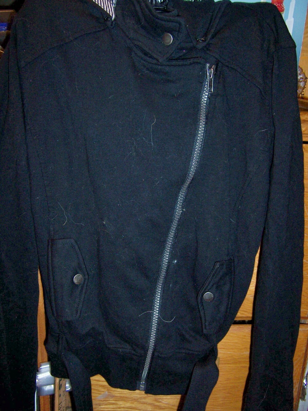 Picture 1 of 5