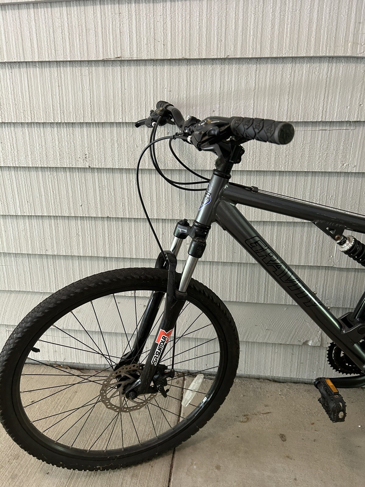 Picture 2 of 4