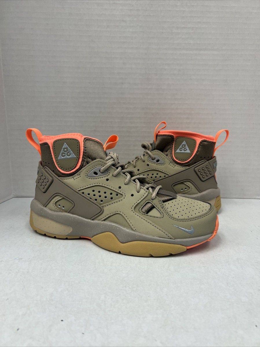 靴 Nike ACG Air Mowabb \"Lime Stone\" ACG Air Mowabb 'Limestone' Release Date. Nike SNKRS