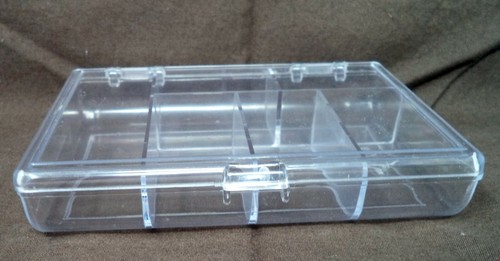 Clear 6-Sections Case - Picture 1 of 2