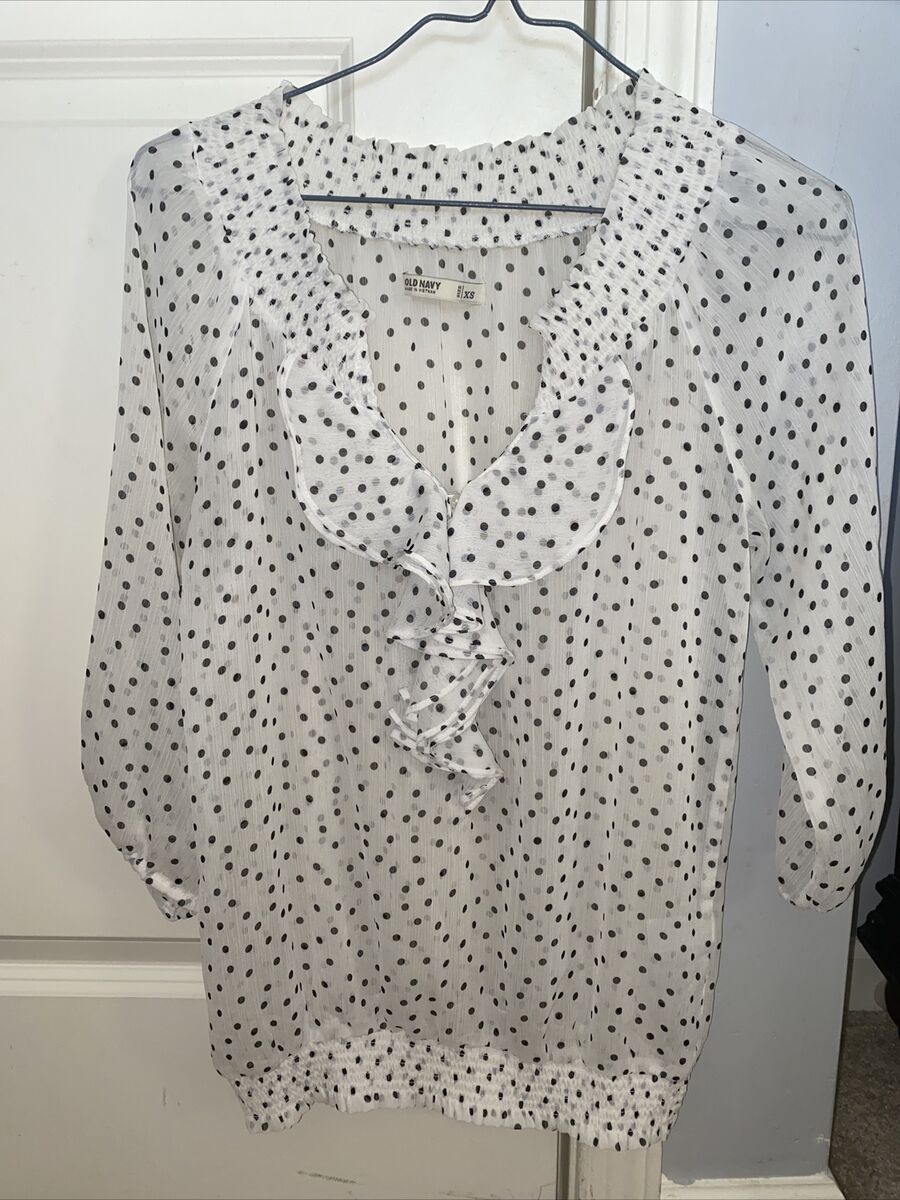 Old navy polka dot top outlet