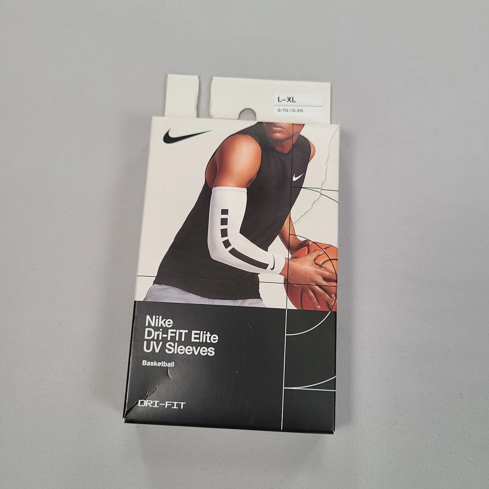 Nike Sleeve Adult L-XL White Black Dri-Fit Elite UV Sleeves 2X Basketball Mens
Opens in a new window