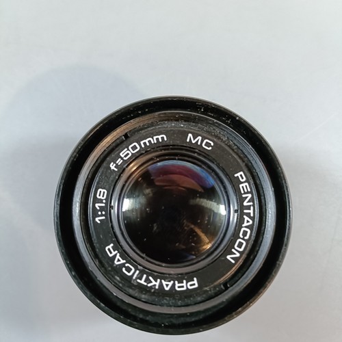 Praktica Lenses Prakticar Pentacon Lenses F2.4 50mm, F1.8 50mm, F2.8 135mm... - Picture 4 of 10