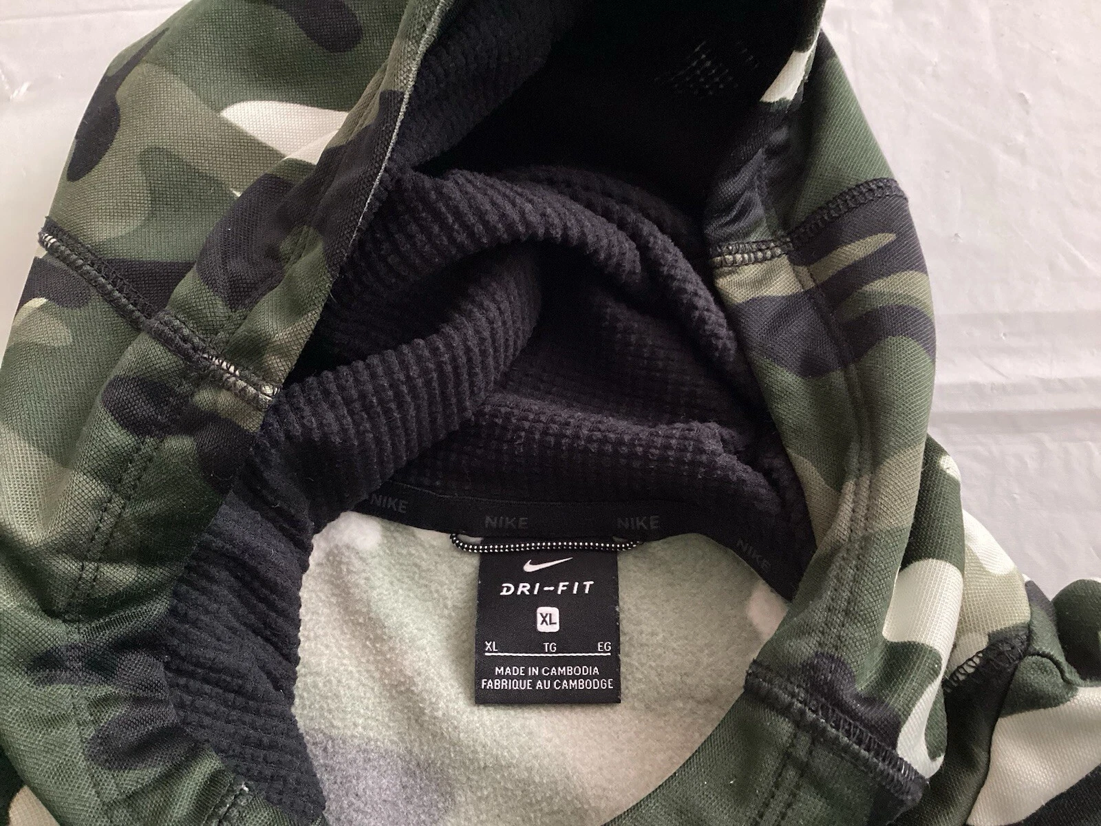 VETEMENTS Felpa con cappuccio Nike mimetica ragazzo ragazzo taglia XL