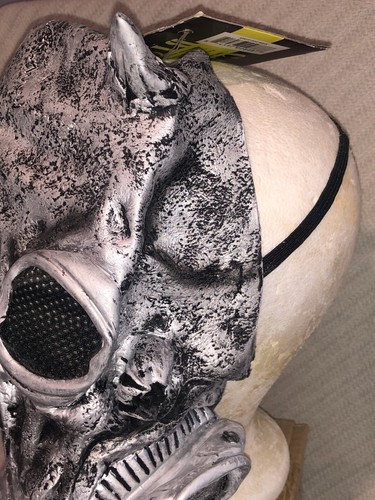 PARTY KING Silver PVC Rubber Scary Skull Face Mask Halloween Costume RN#128910 - Picture 4 of 12