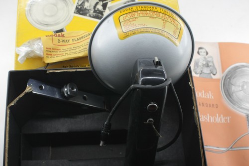 Kodak Standard Flasholder with Manual Bracket and Box VINTAGE NEW OLD STOCK F44 - Picture 2 of 2