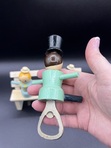 Vintage Wooden Bar Set, Cork, Cork Screw, Bottle Opener, Hand Painted, 1950’s - Picture 6 of 12